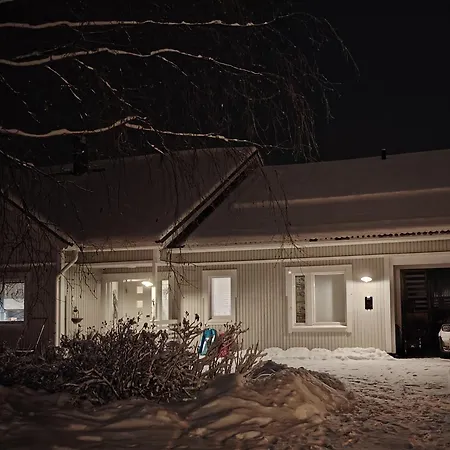 Santa Claus 2 - 5 People *